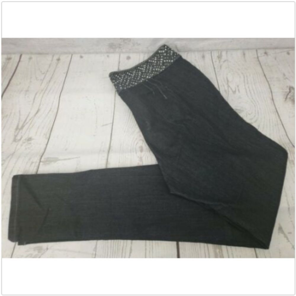 UWD Skinny Jeans Sz 9  Black Rhinestone
